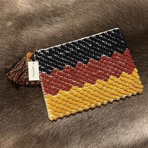 New Francesca’s Handloomfa Clutch